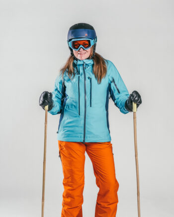 Oxygène Ski & Snowboard School Female Adult with Helmet 2