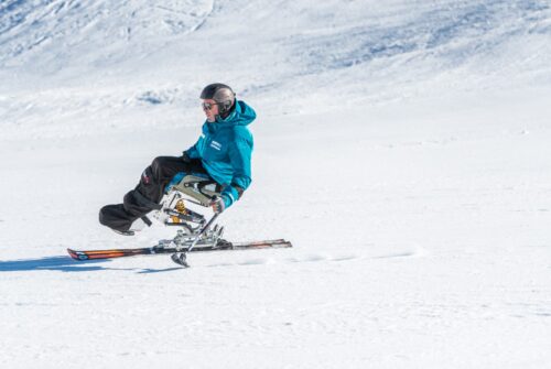 Sitski with Oxygène ski school.