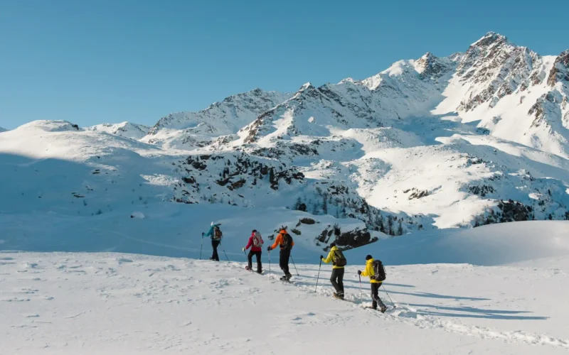 oxyski-snowshoe-hike-scaled oxyski-snowshoe-hike-scaled